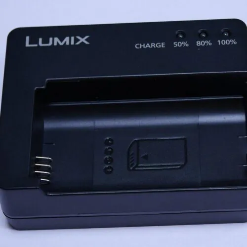 BATTERY CHARGER S1